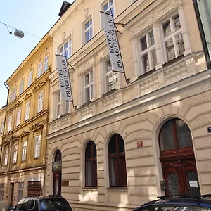 ellenőrizze a rendelkezésre állást