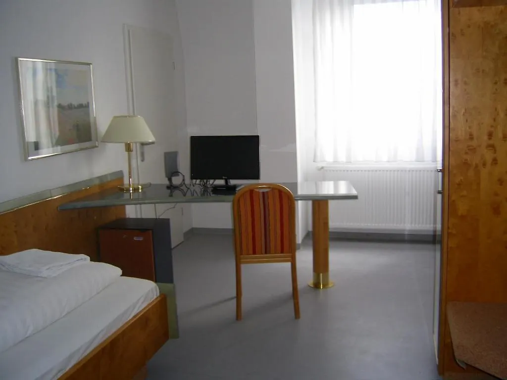 Willy Hotel Frankfurt Frankfurt am Main 3*,